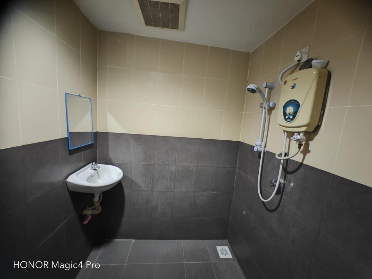 Melawati Ria Hotel Куала Селангор Екстериор снимка