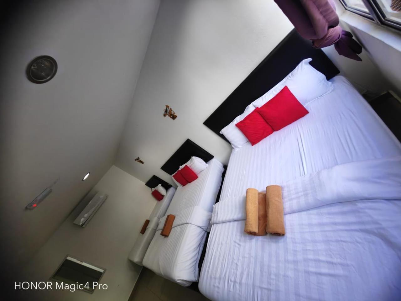 Melawati Ria Hotel Куала Селангор Екстериор снимка